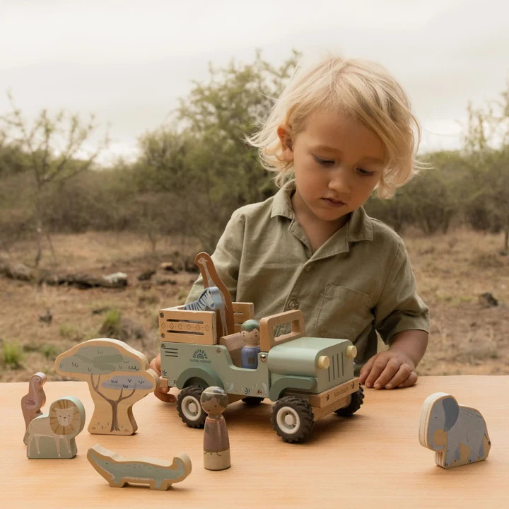 0035225 Wooden Safari Car With Animals Green Ld7482 2 Shopify Square1